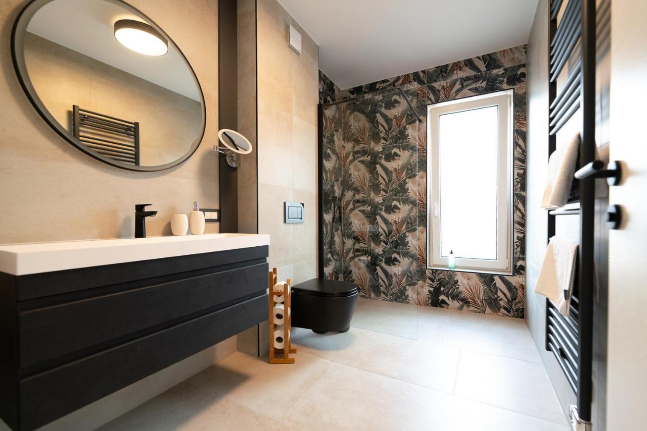 Apartments Kras 24 With Pool Сезана Экстерьер фото