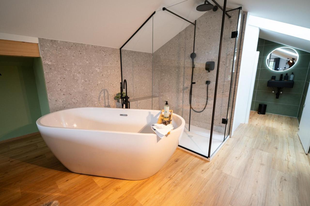 Apartments Kras 24 With Pool Сезана Экстерьер фото