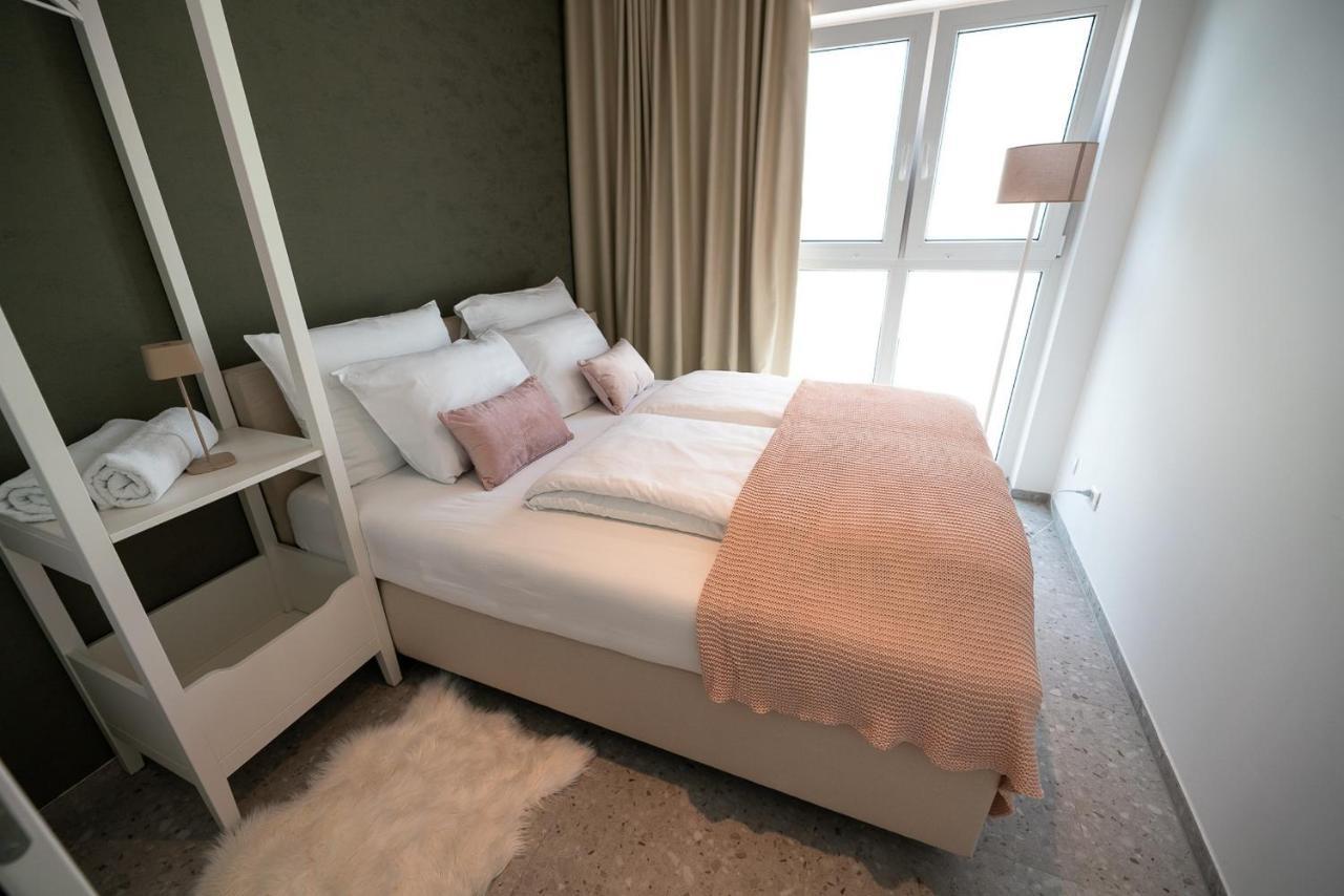 Apartments Kras 24 With Pool Сезана Экстерьер фото