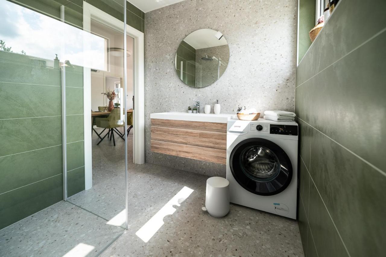 Apartments Kras 24 With Pool Сезана Экстерьер фото